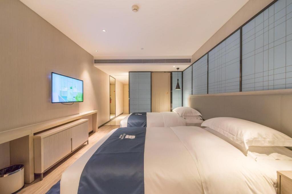 Echarm Hotel Yangjiang Baili Plaza Exteriör bild