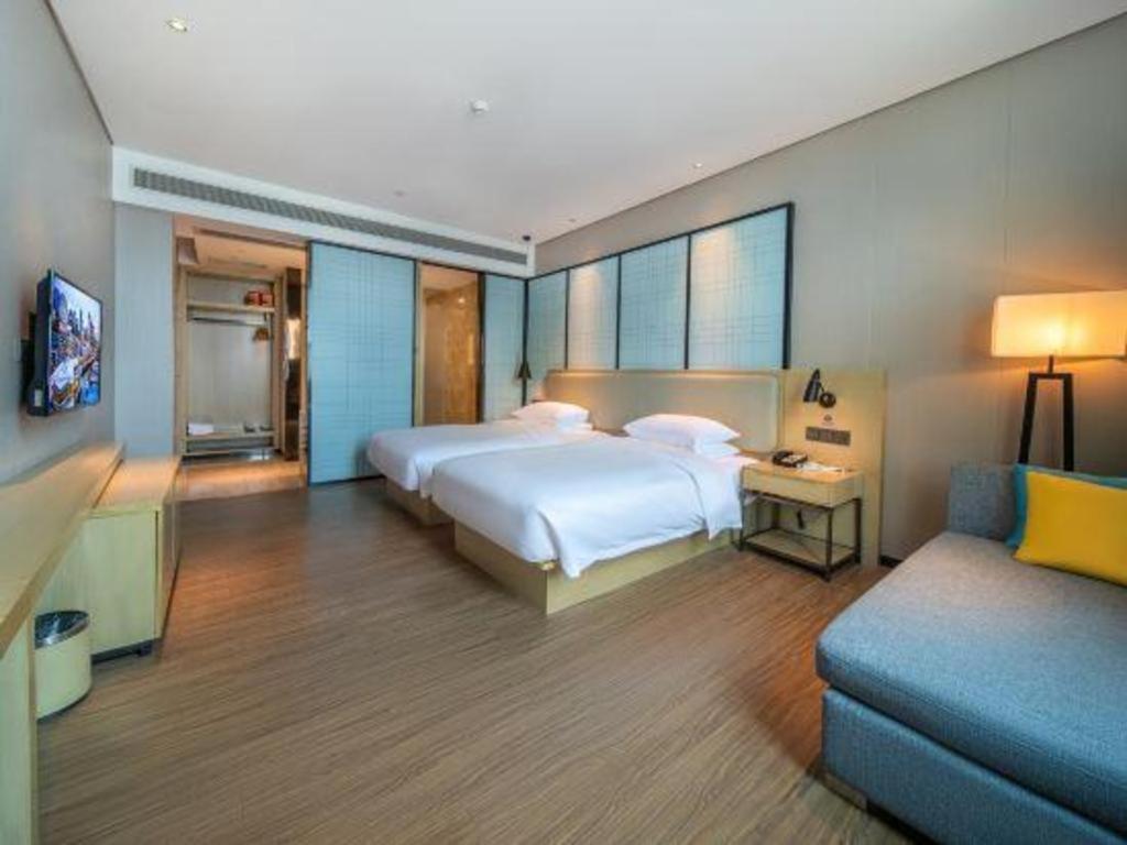 Echarm Hotel Yangjiang Baili Plaza Exteriör bild