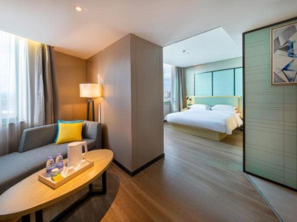 Echarm Hotel Yangjiang Baili Plaza Exteriör bild