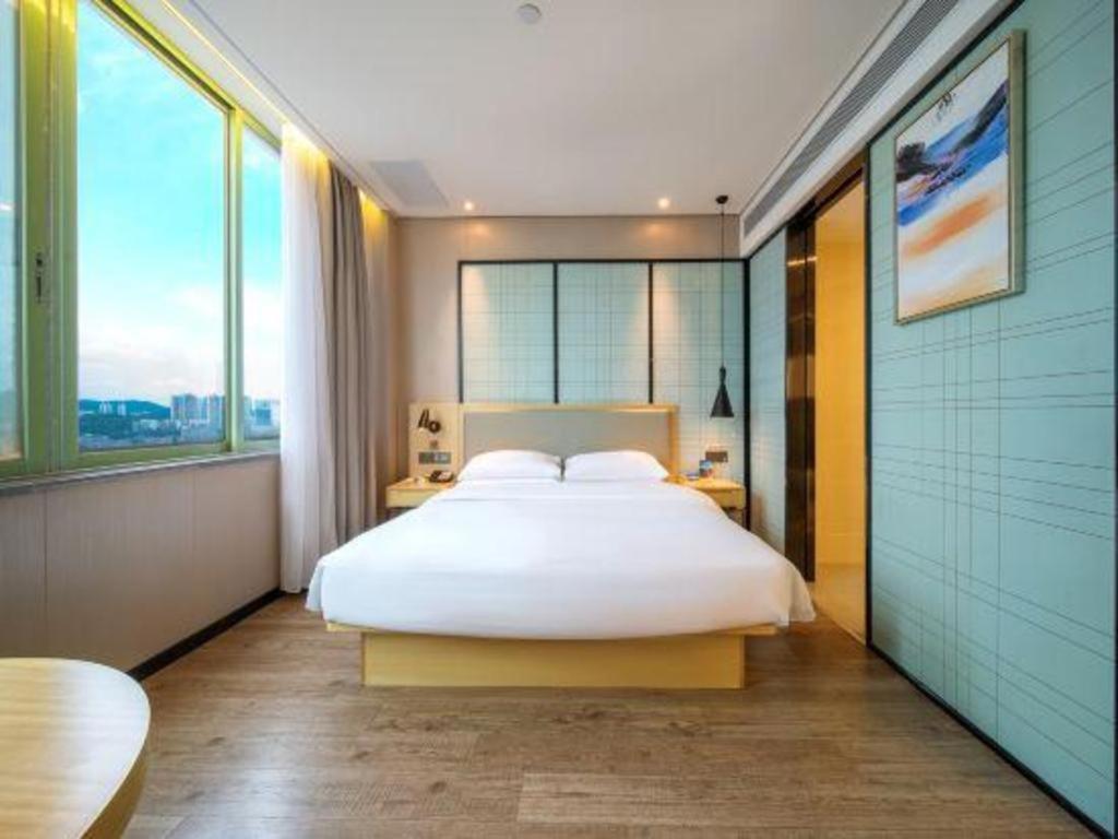 Echarm Hotel Yangjiang Baili Plaza Exteriör bild
