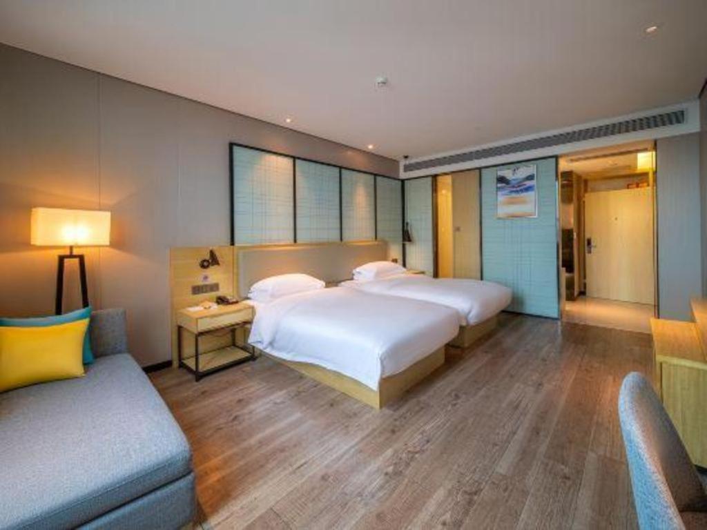Echarm Hotel Yangjiang Baili Plaza Exteriör bild